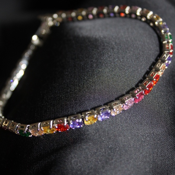 MACY'S Color Cubic Zirconia Bracelet MSRP $85 - Picture 1 of 9
